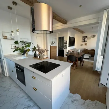 Cosy Apartment *