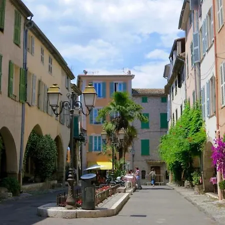 Apartment Cosy Biot